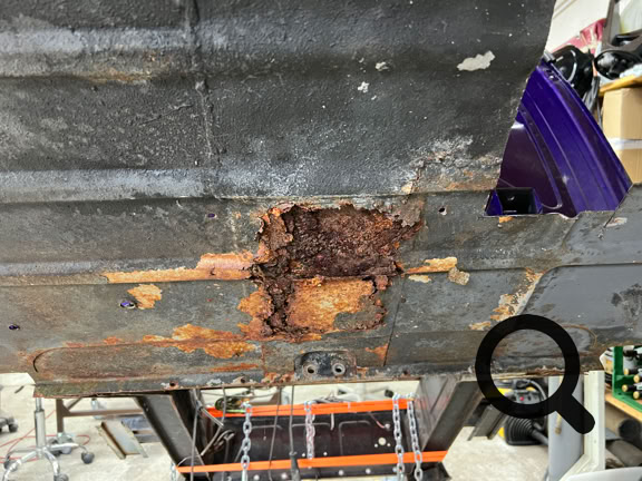 Kabinenboden durchgerostet