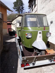 Mit der Maus über die Miniaturen stoppt die Diaschau