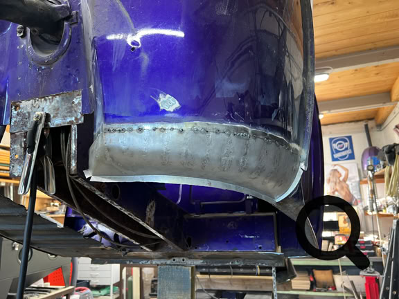 Reparaturblech Punkt für Punkt einschweißen