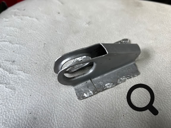 Abschleppöse sandgestrahlt